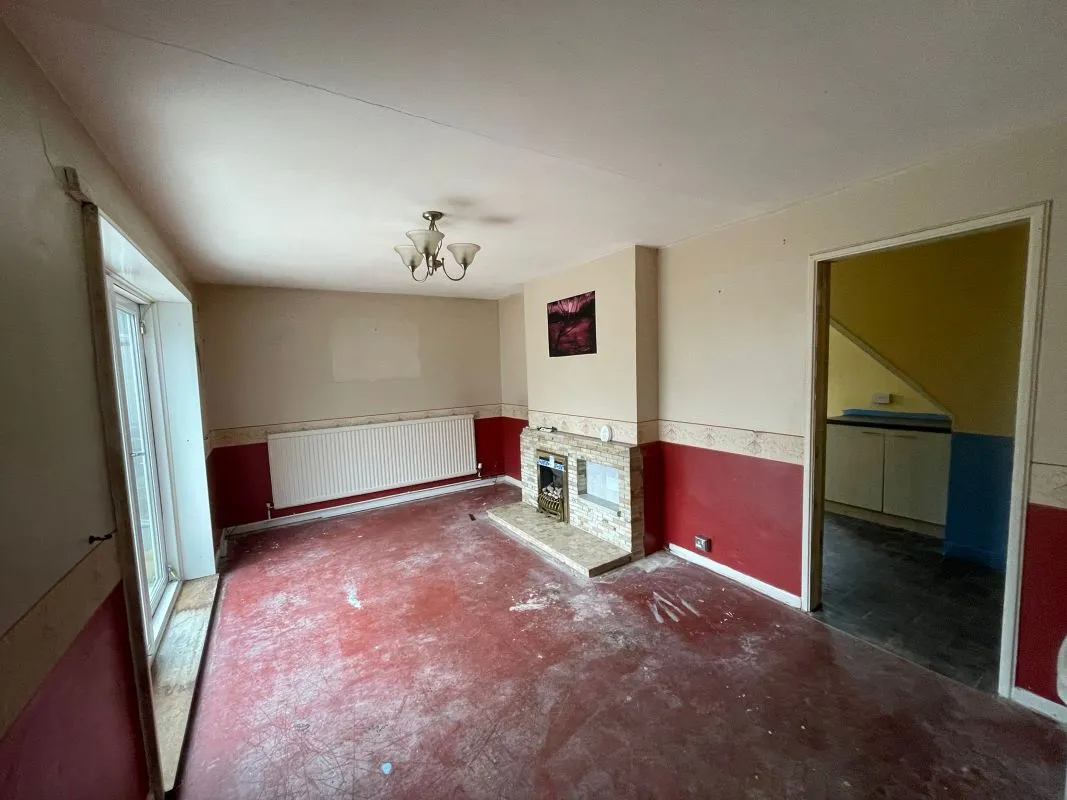 Penplas Road, Blaenymaes, Swansea, West Glamorgan, SA5 5PJ - Online Auctions