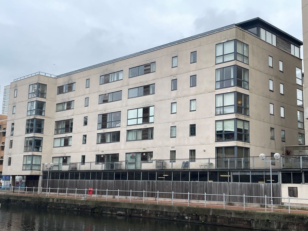 Falcon Drive, Cardiff, South Glamorgan, CF10 4RH - Online Auctions