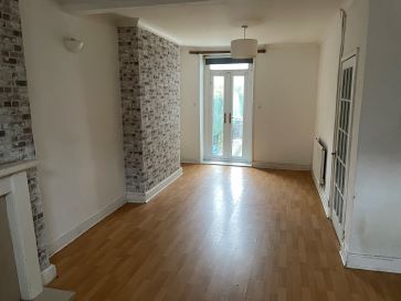 Property for Auction in Wales - 31 Dock Street, Penarth, The Vale of Glamorgan CF64 2LA