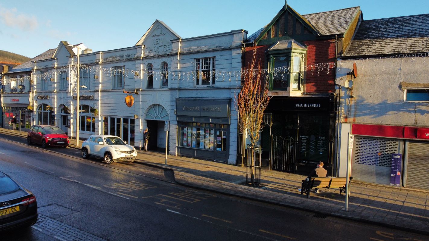 Commercial Street, Maesteg, Mid Glamorgan, CF34 9DF - Online Auctions