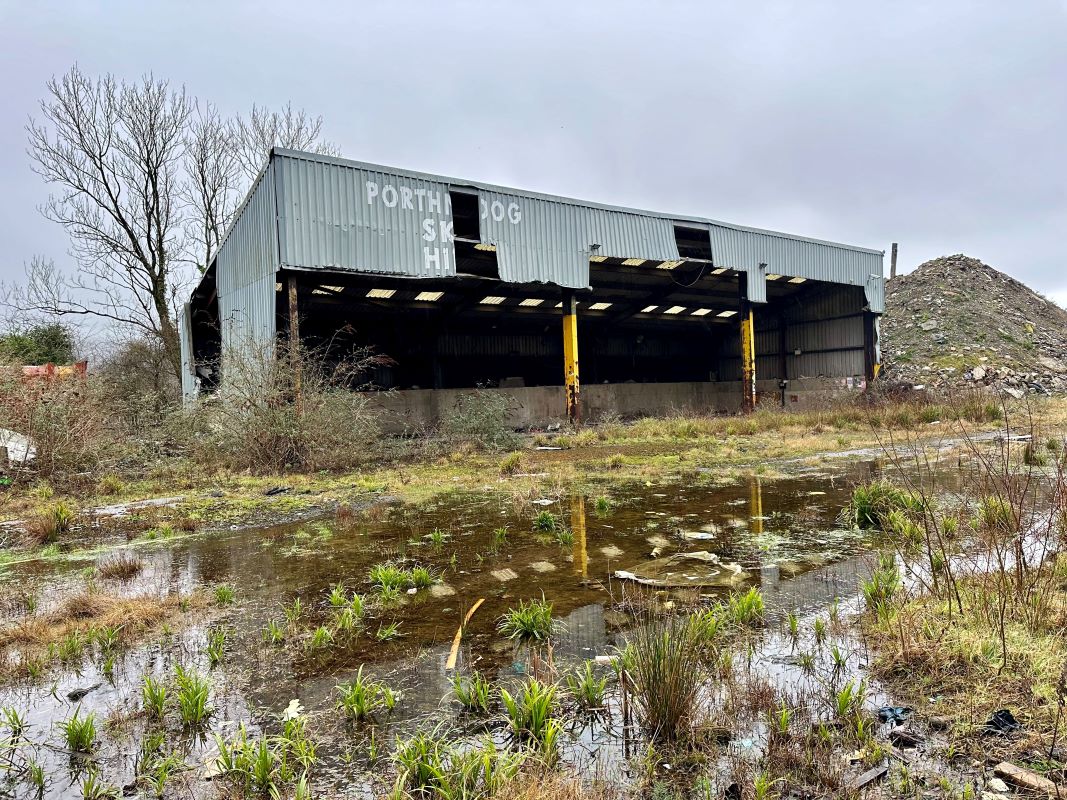 Penamser Road, Porthmadog, Gwynedd, LL49 9GB - Online Auctions