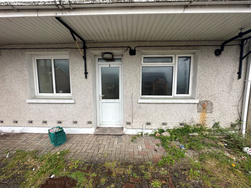 Lower Ground Floor, 1 Cwrt Noddfa, Aberdare, Mid Glamorgan, CF44 6DJ - Online Auctions
