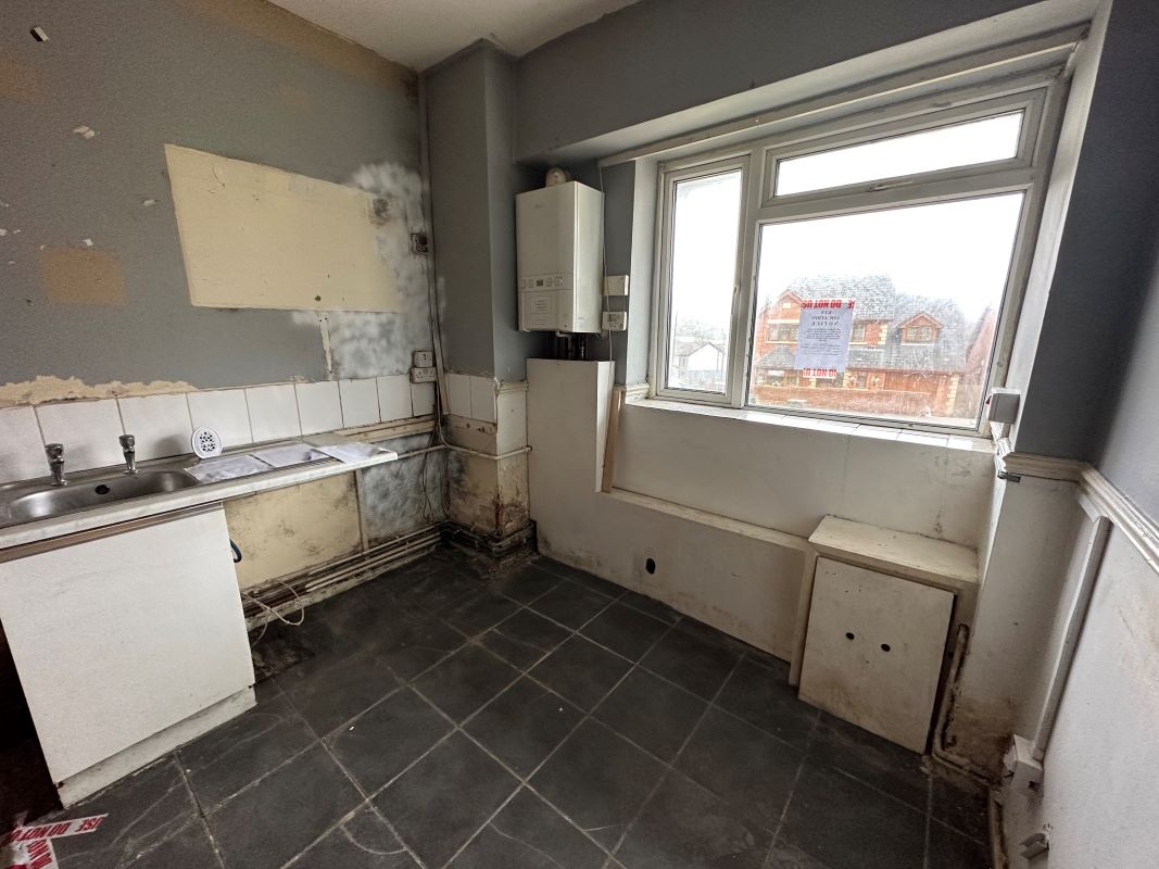 Lower Ground Floor, 1 Cwrt Noddfa, Aberdare, Mid Glamorgan, CF44 6DJ - Online Auctions