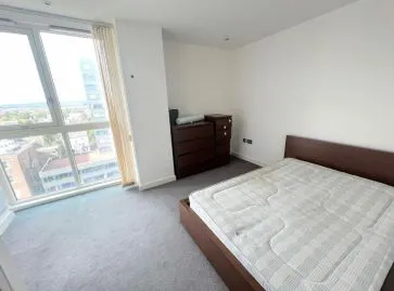 Property for Auction in Wales - 106 Admiral House 38-42, Newport Road, Cardiff, Cardiff CF24 0DP