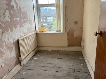 Property for Auction in Wales - 2 Ardwyn Terrace, Resolven, Neath, Neath Port Talbot SA11 4LY
