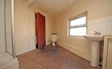 Property for Auction in Wales - 1 Bryntirion, Bethesda, Bangor, Gwynedd LL57 3NG