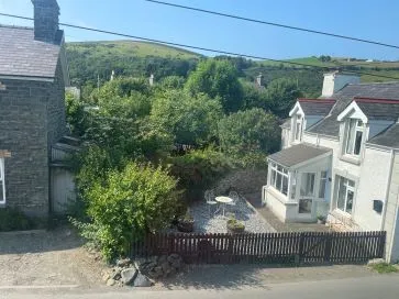 Property for Auction in Wales - Y Gorlan, Llanrhystud SY23 5AA