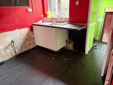 Property for Auction in Wales - 33 Dumfries Street, Treherbert, Rhondda Cynon Taff CF42 5PP