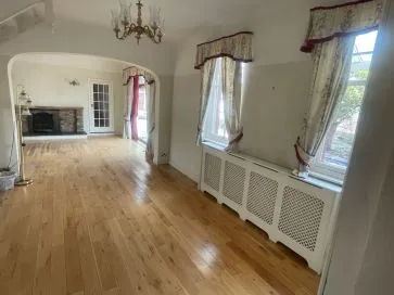 Property for Auction in Wales - 54 Cog Road, Sully, Penarth, The Vale of Glamorgan CF64 5TE
