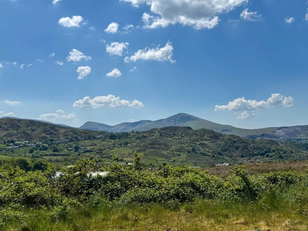 Deiniolen, Caernarfon, Gwynedd, LL55 3LU - Online Auctions