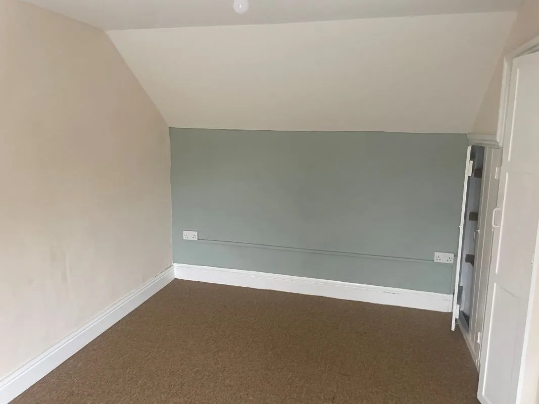 Treffynnon, Haverfordwest, Pembrokeshire, SA62 5LA - Online Auctions