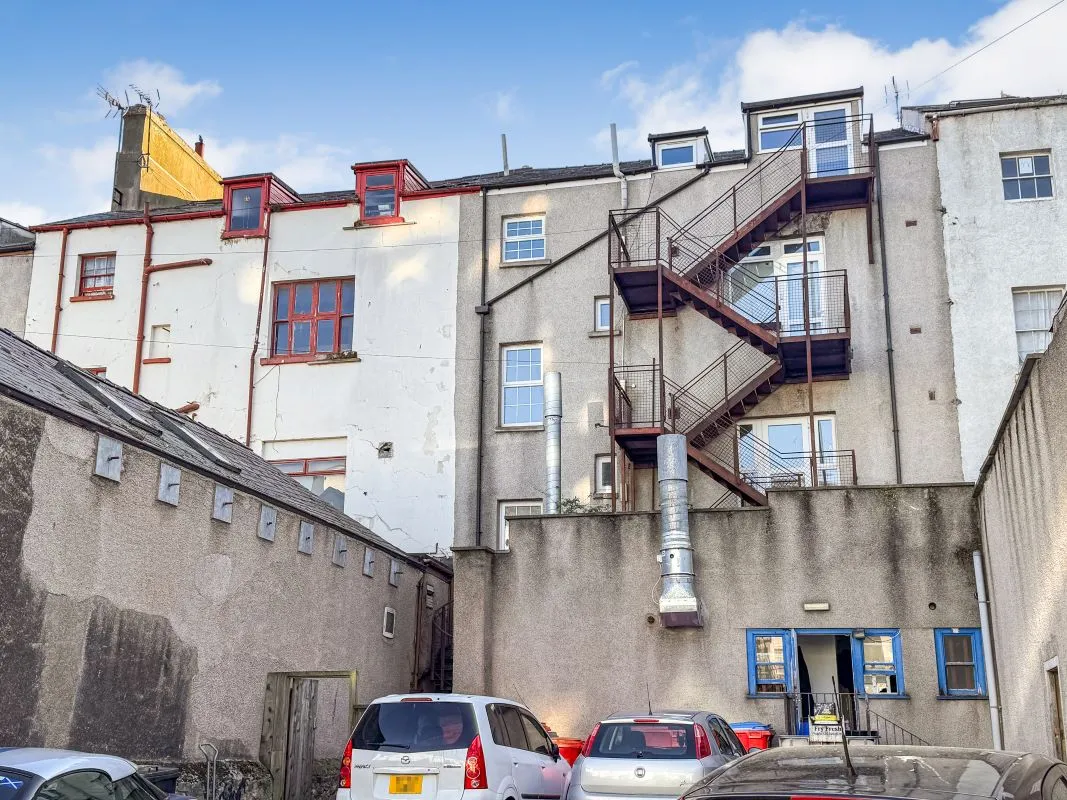 135 Upper Mostyn Street, Llandudno, Gwynedd, LL30 2PE - Online Auctions