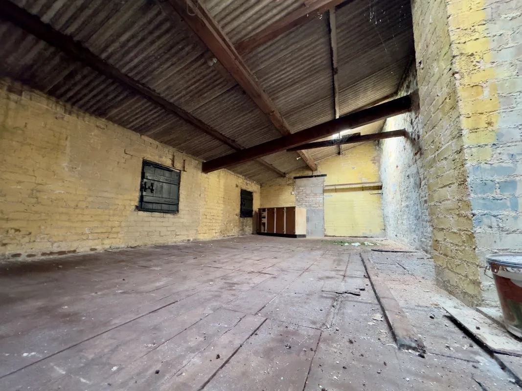 Holywell, Clwyd, CH8 7TE - Online Auctions