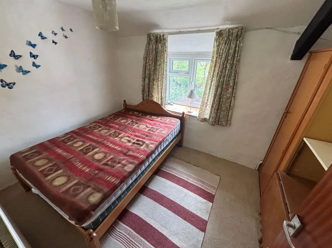 Bwlchllan, Lampeter, Dyfed, SA48 8QN - Online Auctions