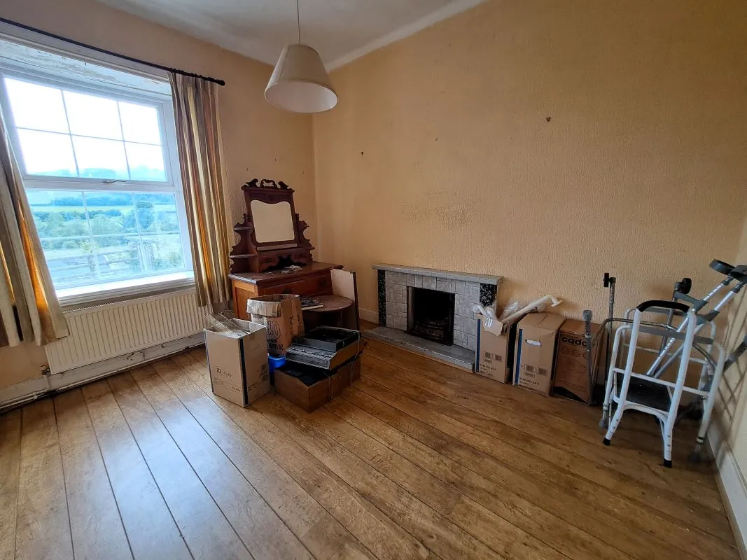 Defynnog, Brecon, Powys, LD3 8SE - Online Auctions