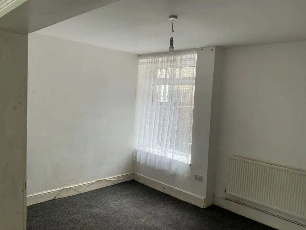 Bedlinog, Treharris, Merthyr Tydfil, CF46 6RG - Online Auctions