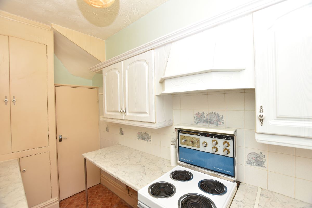 Hayleigh Avenue, Leeds, West Yorkshire, LS13 3NJ - Online Auctions