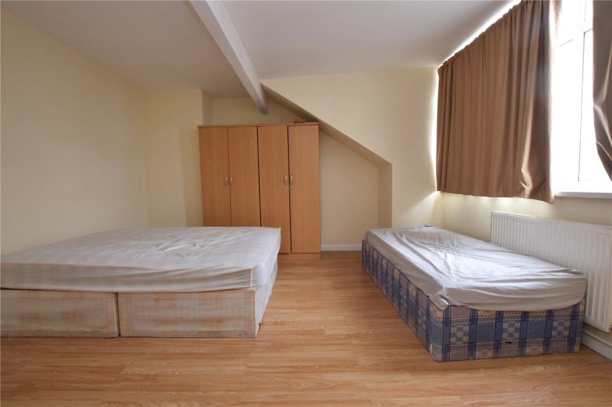Property for Auction in West Yorkshire - 36 Autumn Avenue, Leeds , West Yorkshire LS6 1RE