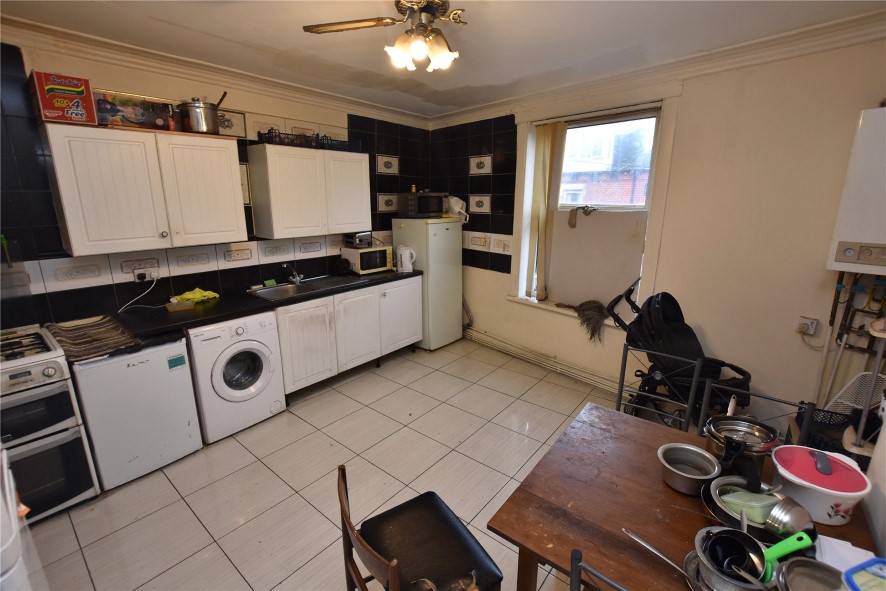 Property for Auction in West Yorkshire - 36 Autumn Avenue, Leeds , West Yorkshire LS6 1RE