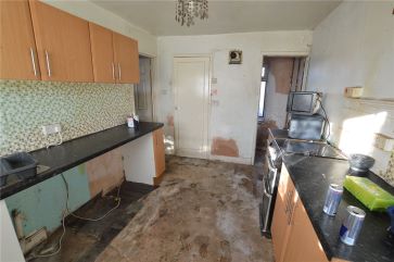 Property for Auction in West Yorkshire - 40 Acre Crescent, Leeds, West Yorkshire • LS10 4DJ