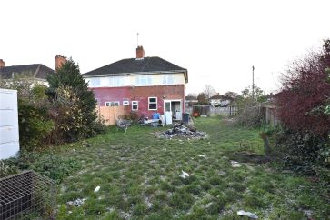 Property for Auction in West Yorkshire - 1 Bainton Grove, Hull, Hull, East Riding Of Yorks HU6 8SY