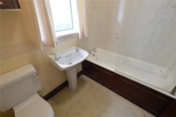 Property for Auction in West Yorkshire - 24 Oxford Road, Guiseley, Leeds , West Yorkshire LS20 9AS