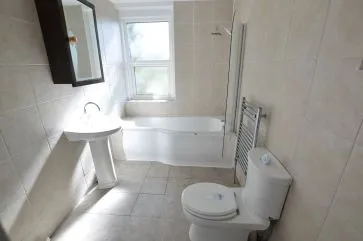 Property for Auction in West Yorkshire - 33 Nydd Vale Terrace, Harrogate, North Yorkshire HG1 5HA