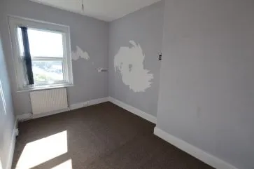 Property for Auction in West Yorkshire - 33 Nydd Vale Terrace, Harrogate, North Yorkshire HG1 5HA