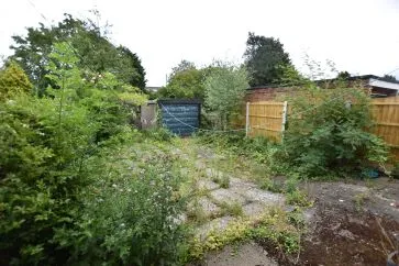 Property for Auction in West Yorkshire - 37 Willans Avenue, Rothwell, Leeds, West Yorkshire LS26 0NF
