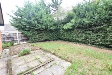Property for Auction in West Yorkshire - 9 Rockingham Way, Leeds, West Yorkshire LS15 8UN