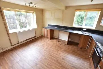 Property for Auction in West Yorkshire - 9 Rockingham Way, Leeds, West Yorkshire LS15 8UN