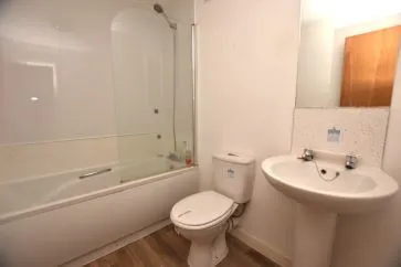 Property for Auction in West Yorkshire - 76 Parkwood Court, Parkwood Rise, Keighley, West Yorkshire BD21 4RF
