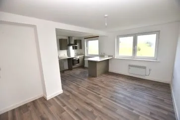 Property for Auction in West Yorkshire - 76 Parkwood Court, Parkwood Rise, Keighley, West Yorkshire BD21 4RF