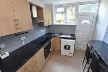 Property for Auction in West Yorkshire - Flats 1-3, , 139 Vesper Road, Leeds, West Yorkshire LS5 3LJ