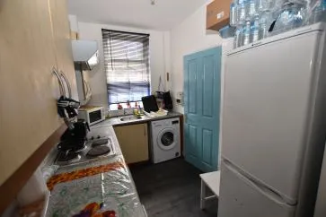 Property for Auction in West Yorkshire - 7 Woodview Mount, Leeds, West Yorkshire LS11 6LG