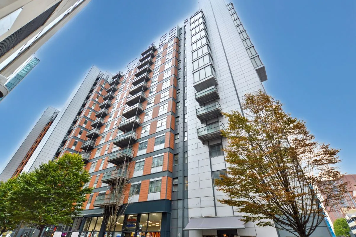 West Point, Wellington Street, Leeds, West Yorkshire, LS1 4JL - Online Auctions