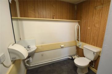Property for Auction in West Yorkshire - 31 Market Street, Hemsworth, Pontefract, West Yorkshire WF9 4LB