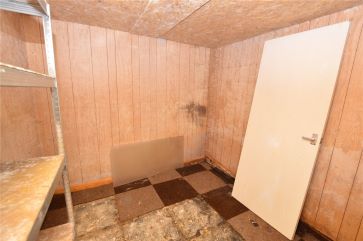 Property for Auction in West Yorkshire - 31 Market Street, Hemsworth, Pontefract, West Yorkshire WF9 4LB