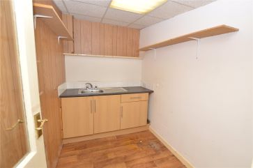 Property for Auction in West Yorkshire - 31 Market Street, Hemsworth, Pontefract, West Yorkshire WF9 4LB