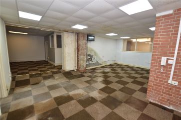 Property for Auction in West Yorkshire - 31 Market Street, Hemsworth, Pontefract, West Yorkshire WF9 4LB