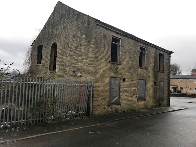 Former Mowbray Arms, Lily Street, Bradford, West Yorkshire, BD8 7PQ - Online Auctions
