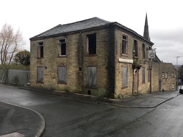 Former Mowbray Arms, Lily Street, Bradford, West Yorkshire, BD8 7PQ - Online Auctions