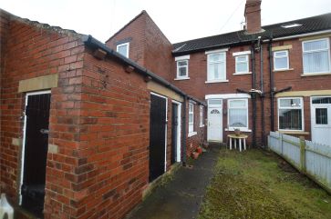 Property for Auction in West Yorkshire - 2 Cliffe Houses, Micklefield, Leeds , West Yorkshire LS25 4BY