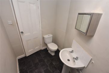 Property for Auction in West Yorkshire - 1 Bridge Road, Sutton-in-Craven, North Yorkshire BD20 7ES