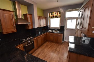 Property for Auction in West Yorkshire - 1 Bridge Road, Sutton-in-Craven, North Yorkshire BD20 7ES