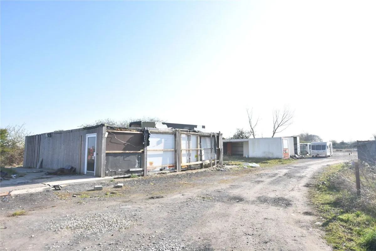 Woodend Farm, Broad Lane, Cawood, Selby, North Yorkshire, YO8 3UE - Online Auctions