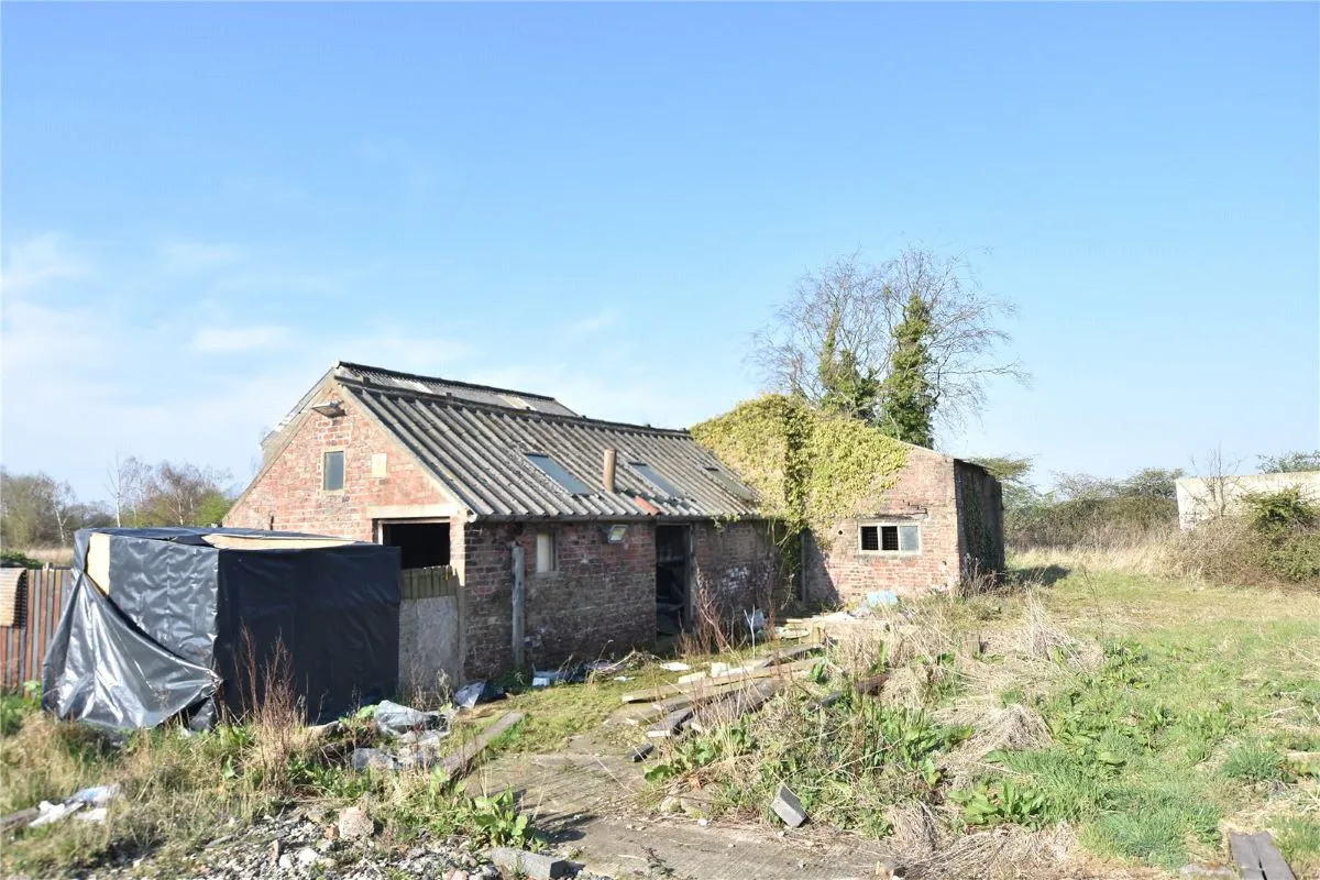 Woodend Farm, Broad Lane, Cawood, Selby, North Yorkshire, YO8 3UE - Online Auctions