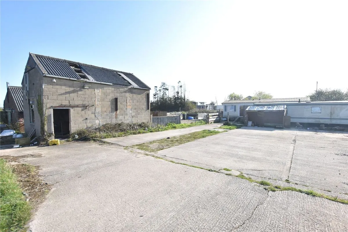 Woodend Farm, Broad Lane, Cawood, Selby, North Yorkshire, YO8 3UE - Online Auctions
