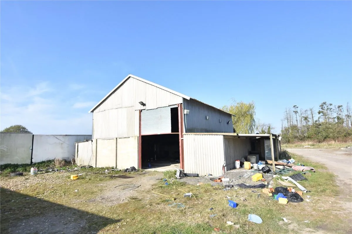 Woodend Farm, Broad Lane, Cawood, Selby, North Yorkshire, YO8 3UE - Online Auctions