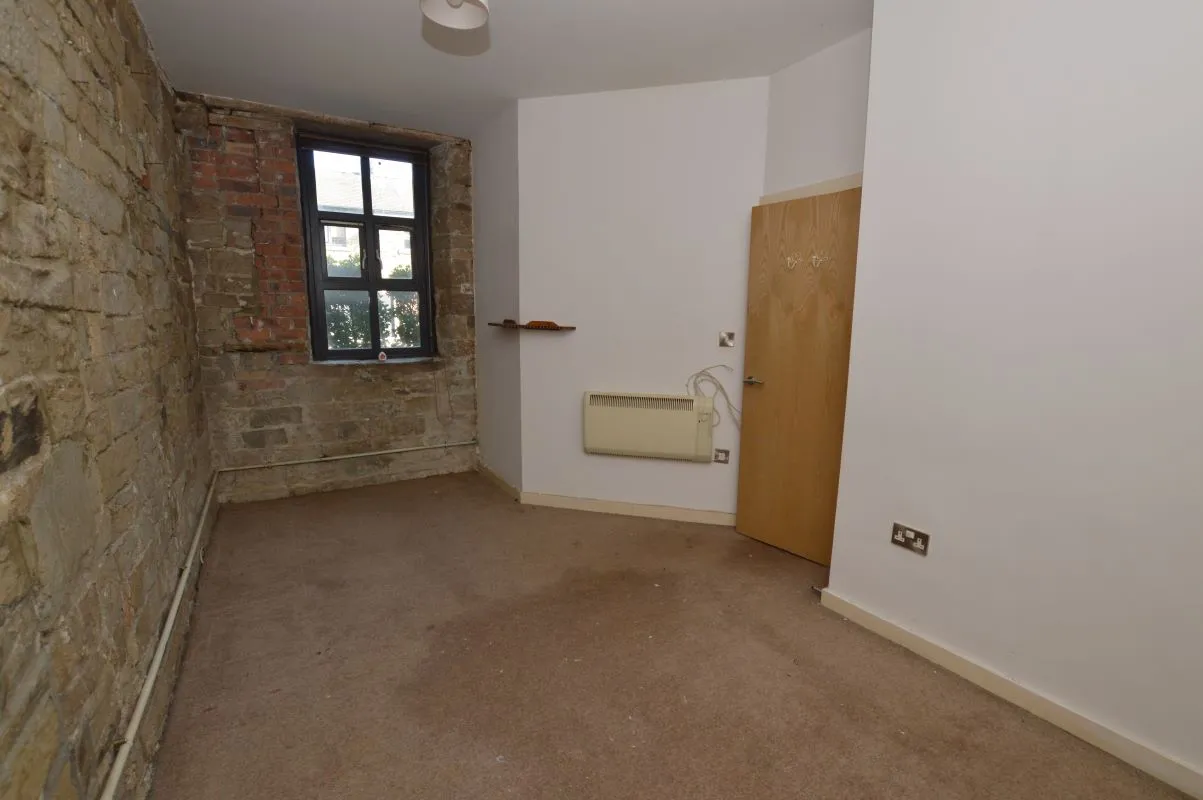 Highgate Mill, Highgate Mill Fold, Queensbury, Bradford, West Yorkshire, BD13 2SL - Online Auctions